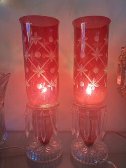 Vintage Pink Glass Boudoir Lamps Pair – Etched Floral Design & Hanging Crystal Prisms – 15”