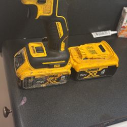 Drill Dewalt Con Batería Y Láser 