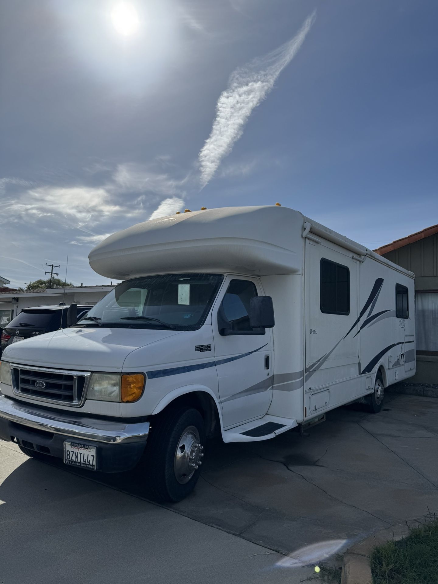 2004 Ford E-450