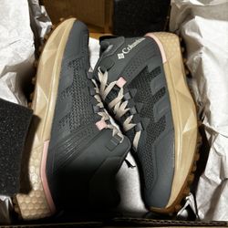 Women's Columbia Facet 75 Mid Outdry Waterproof Hiking Boots