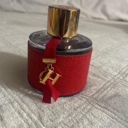 Carolina Herrera Perfume