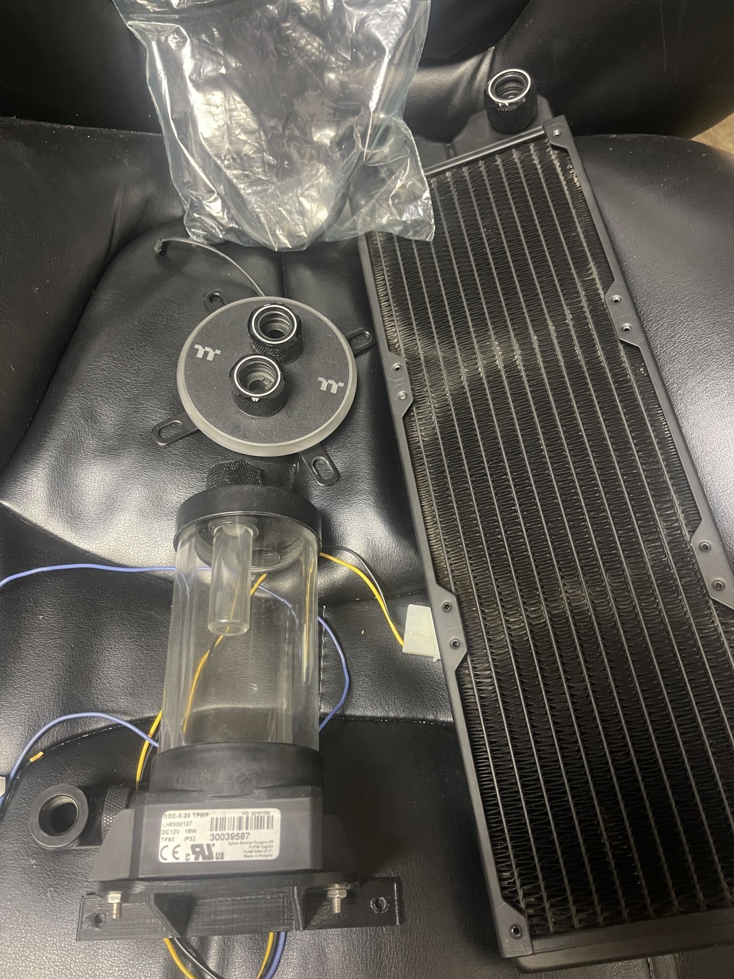 Thermaltake C360 DDC 