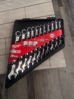 Milwaukee Max Bite 11-Piece Metric Combination Wrench Set new