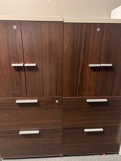 Office cabinets set