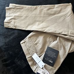 NWT Tommy Hilfiger High-Rise Ankle Flare Jeans - Olive Green - Size 11 / 30