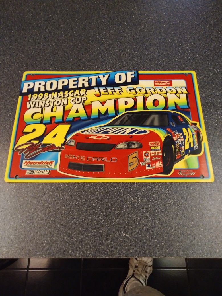  VINTAGE. GORDON   1998. CHAMP  WOW TIME  FLYS. 30 BUCKS. 12.5. X. 19. INCHES