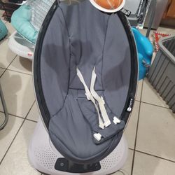 4Moms Baby Rocker