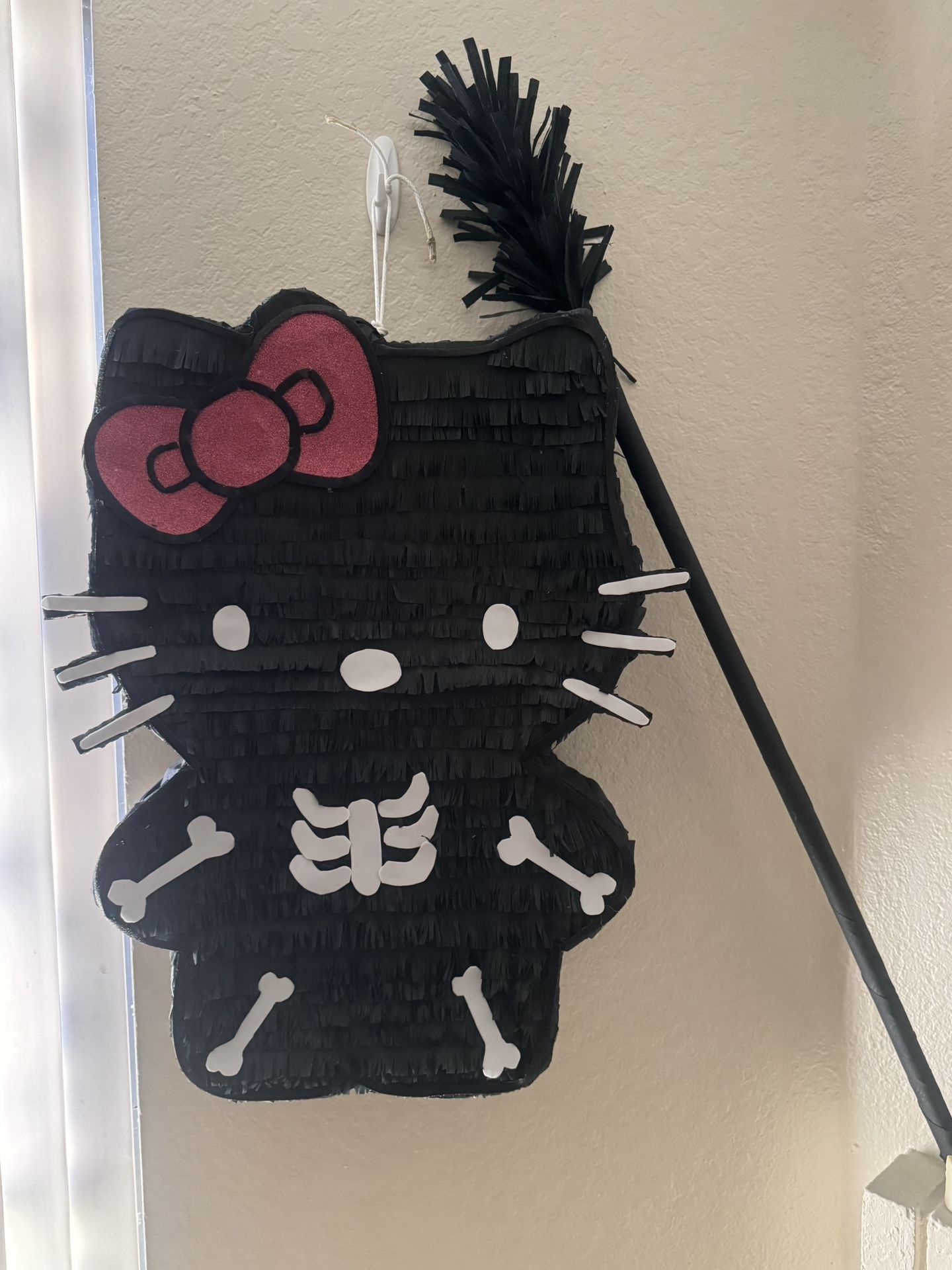 Hello Kitty Halloween Piñata