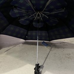 Durable Umbrella - Great Condition, brand new