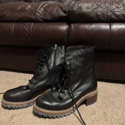 Bertuchi Leather Boots