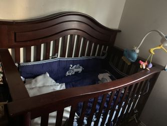 Baby crib