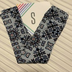 21.00 Each Kids Small Leggings