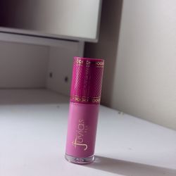 Juvia’s Place Blush Shade Blush Lily 