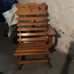 Vintage Rocking Chair 
