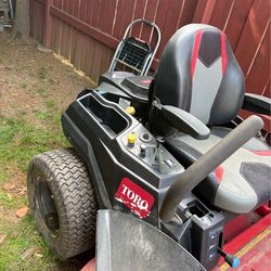 Toro vtwin commercial timecutter