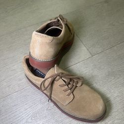 Kids shoes like New .