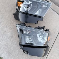 19 to 24 Ram 1500 Black Housing Headlights 