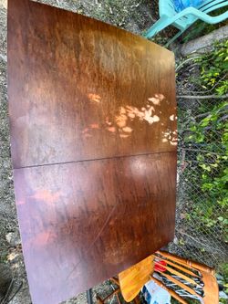 Kitchen table