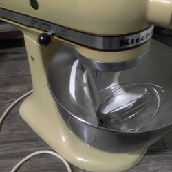 KITCHENAID  VINTAGE  MIXER