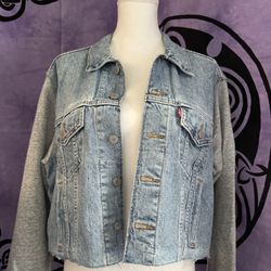 Levi’s Y2K Cropped Jacket 