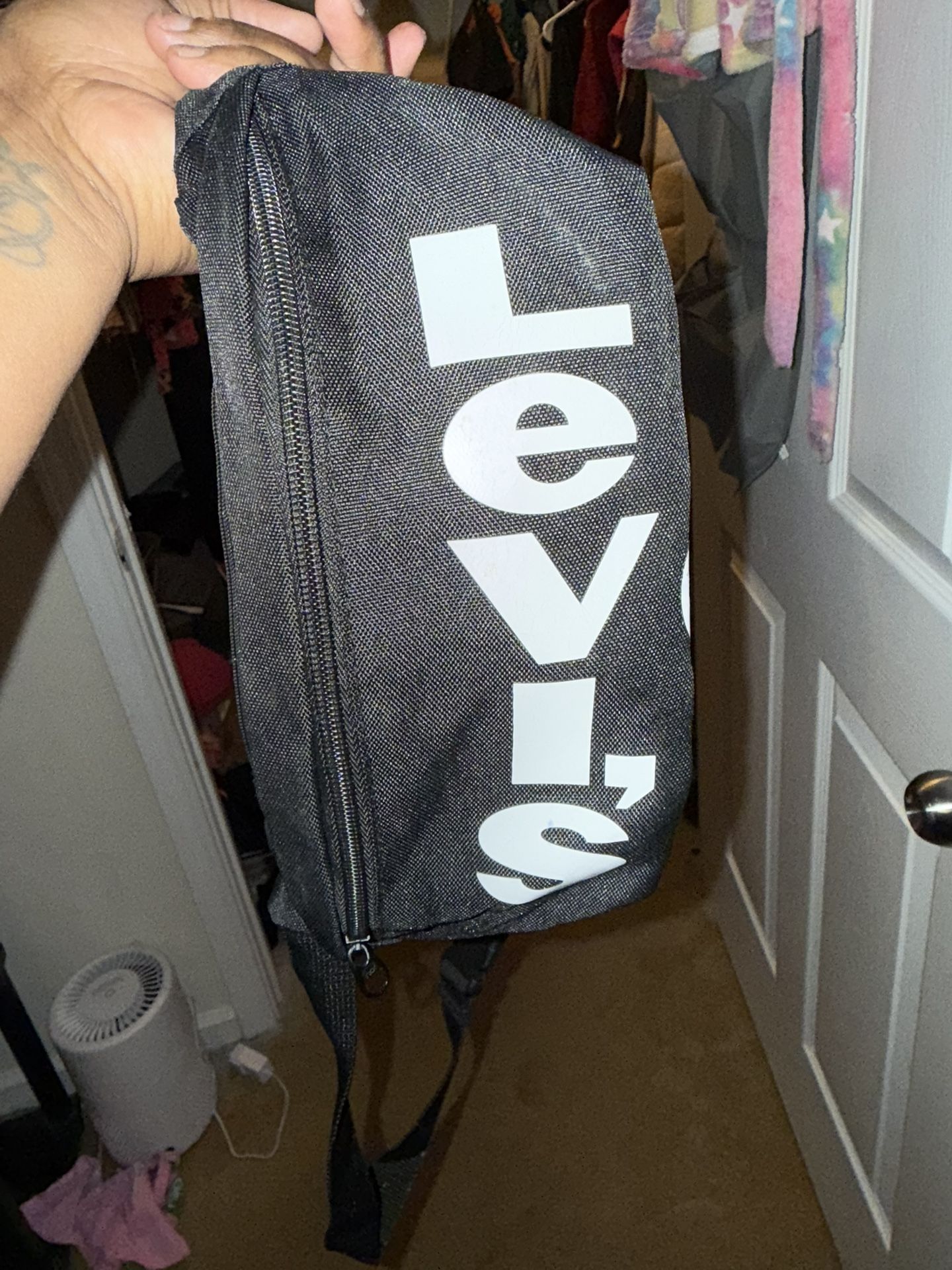 Levi Fanny Pack