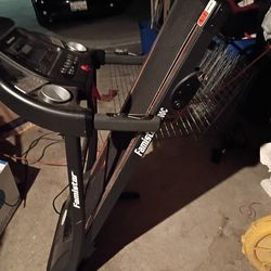 Famistar W500c Treadmill