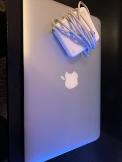 2015 MacBook Air Laptop