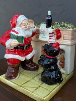 Vintage Coca-Cola Santa Claus Christmas Ceramic Set – Fireplace & Dog – Original Box