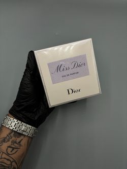 MISS DIOR PERFUME🎀