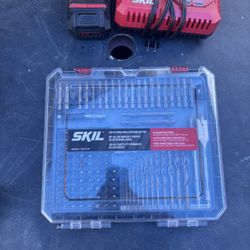 SKIL 120 Piece Drilling And Driving Bit Kit 