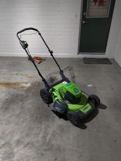 Greenworks Lawnmower