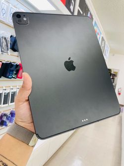 iPad pro M5 13inch 256GB WiFi and cellular