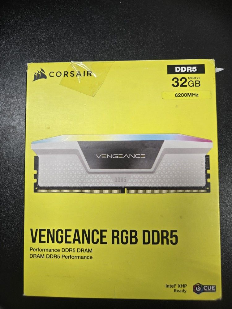CORSAIR VENGEANCE DDR5 RAM 6200MHZ