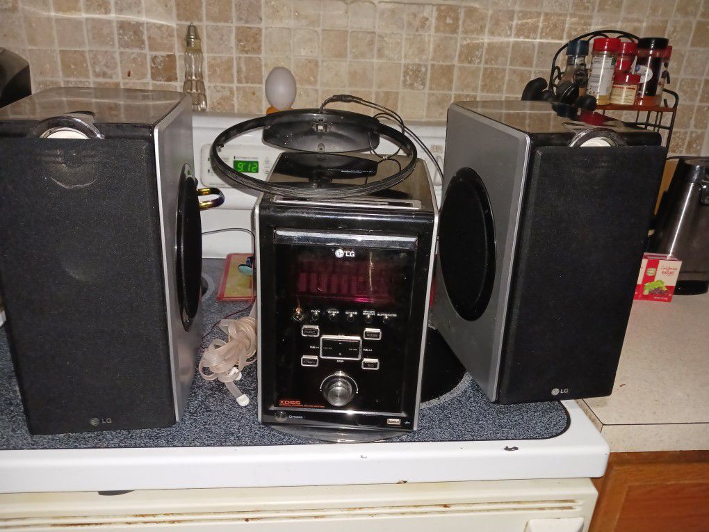 Beautiful L G C D Stereo Subwoofer Set 20 Firm Look My Post Alot Items