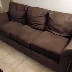 Free Couch Must Pick Up 