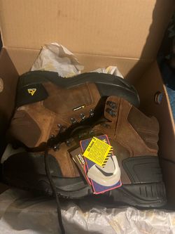 Men’s work boots