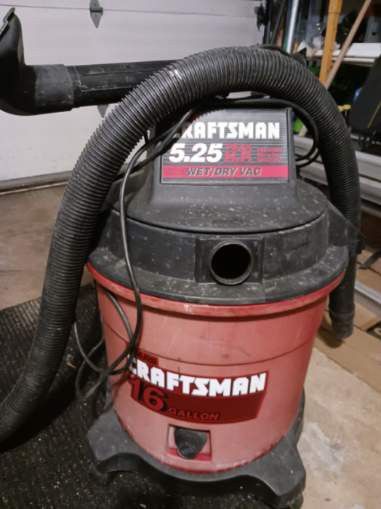 Craftsman Vacuum Cleaner. Works Great