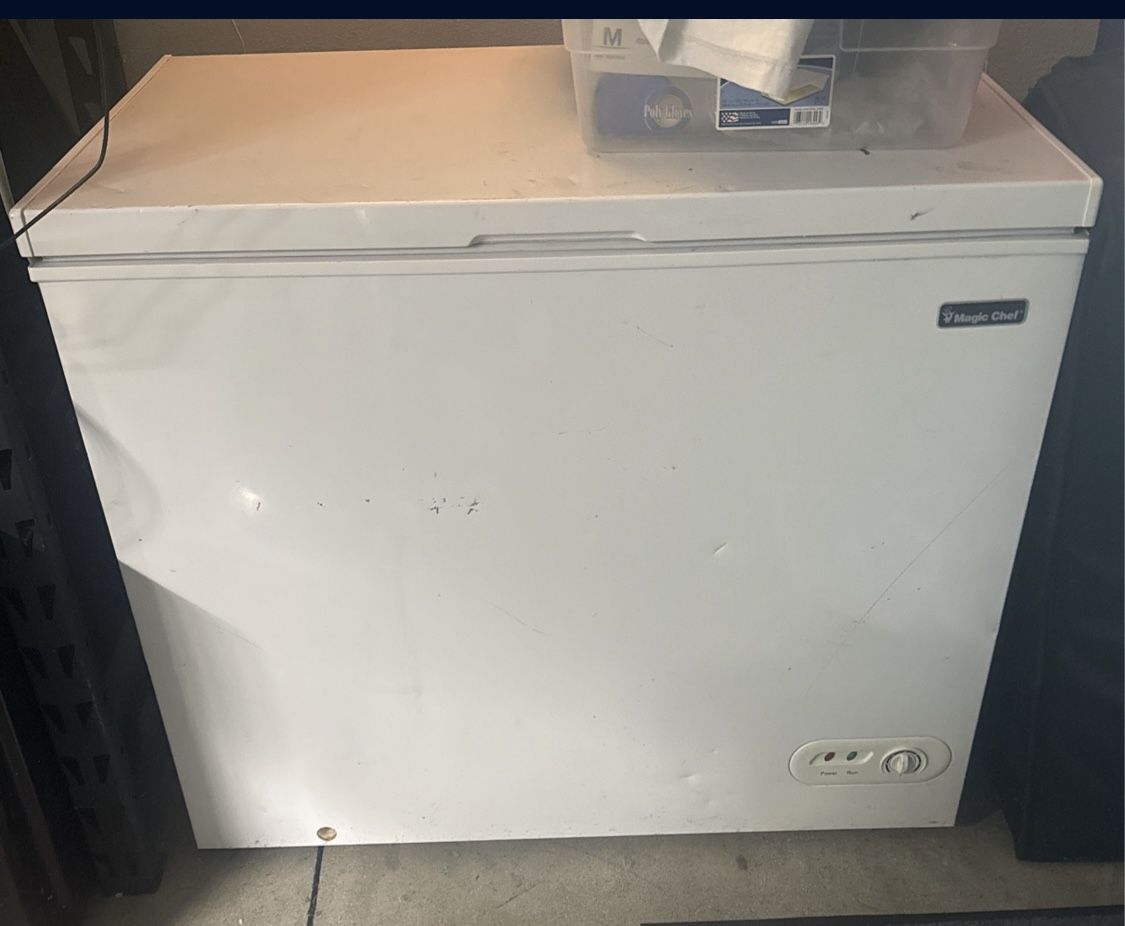 Magic Chef Freezer