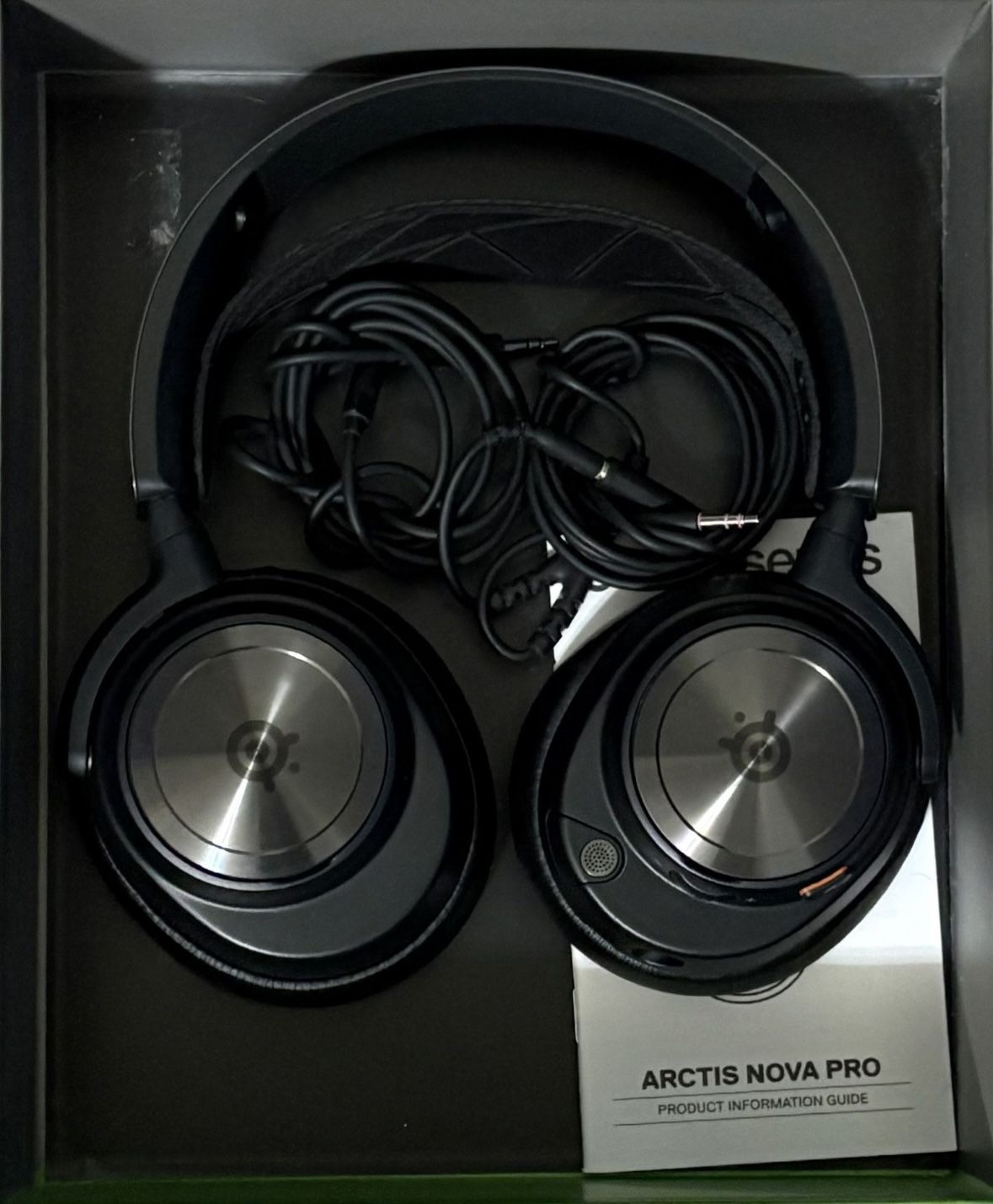 Steel series arctis nova pro 