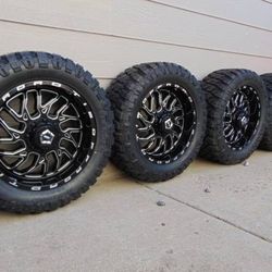 20X9 Black/Machined TIS Rims LT 33 12.50 20 M/T Tires *5X5.5* *5X150*