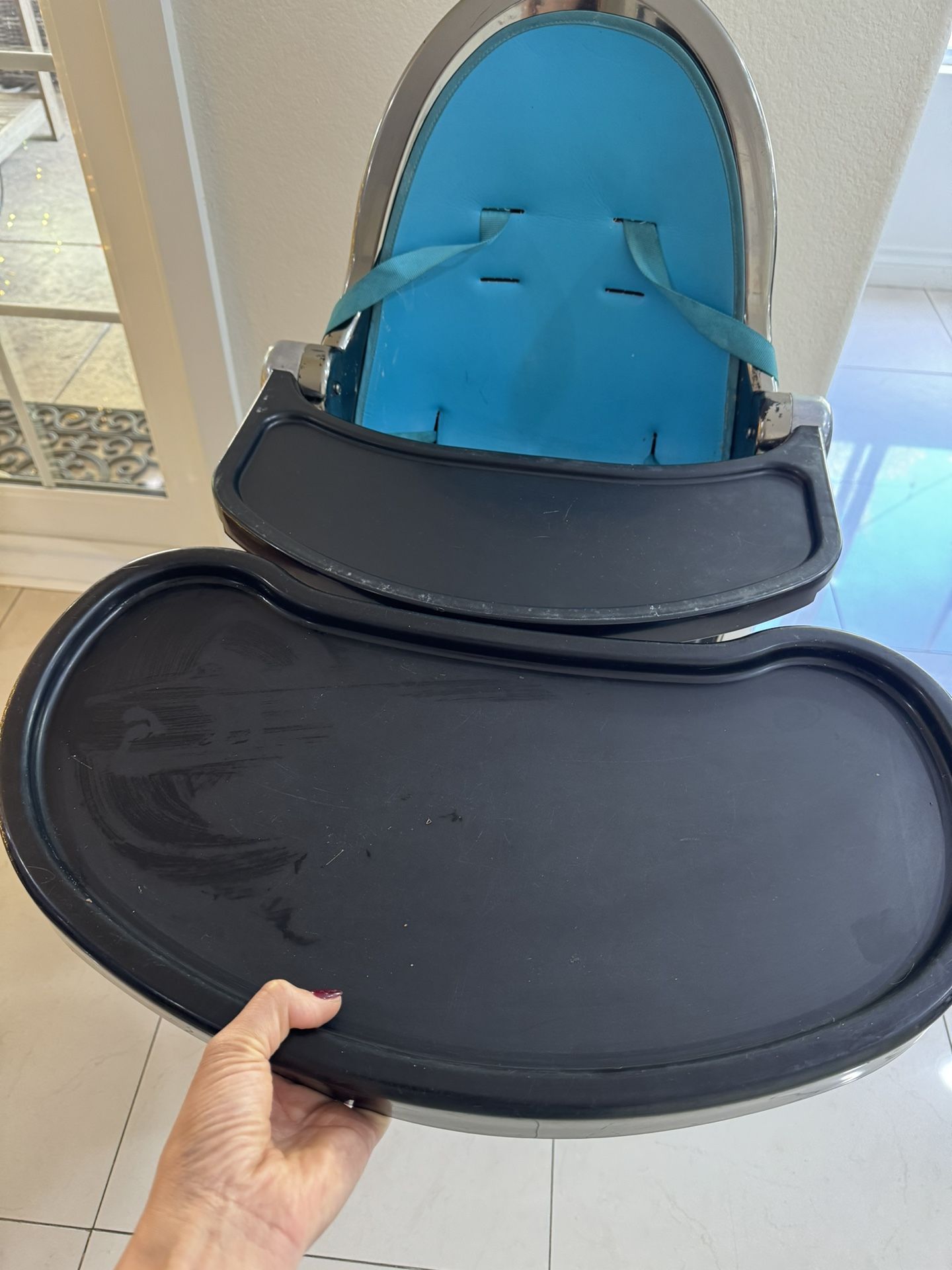 Baby Feeding Fresco Noir