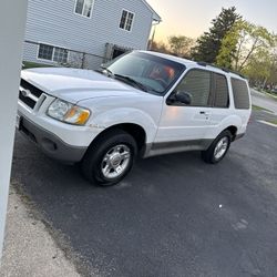 2003 Ford Explorer Sport