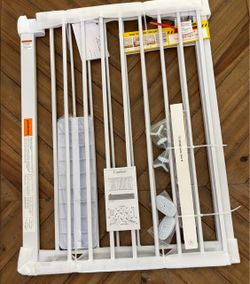 Cumbor 36” tall safety gate fits 30” to 54” wide openings