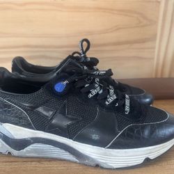 Golden Goose Runner Size 9