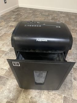 Fellows Paper Shredder