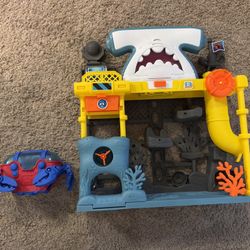Kid Connection Ocean Adventure Playset with Light & Sound, 22 Pieces, Toddler Toys