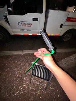 Lockout helper & door tool