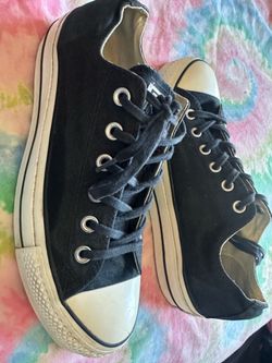 Us size 9 used platform low top black chucks