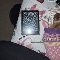 Kindle Paperwhite Signature Edition 2023 (32GB) - Like New. 