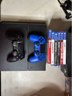 $300 obo  ps4 , games, and controllers like new
